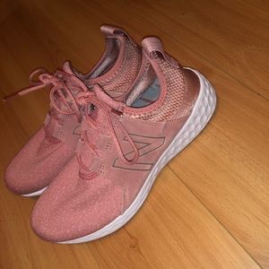 new balance tennis shoes light pink!